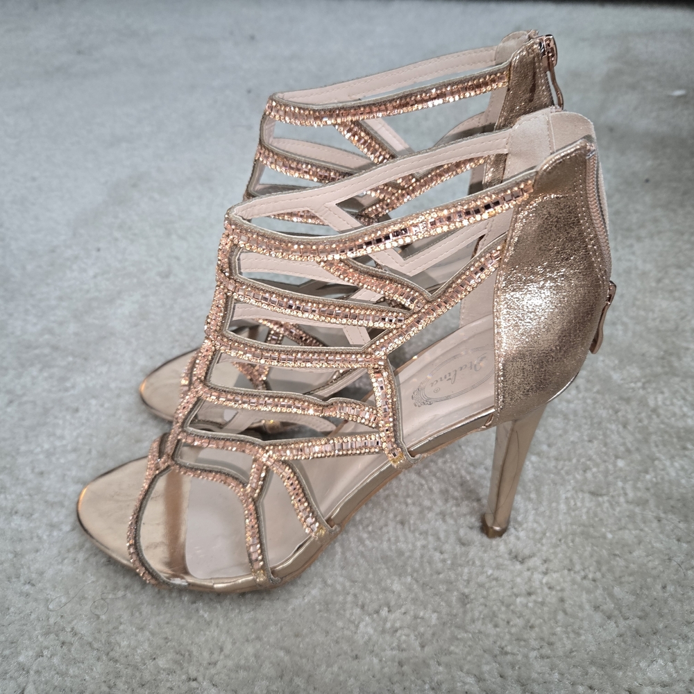 Elegant Gold Strappy Heels